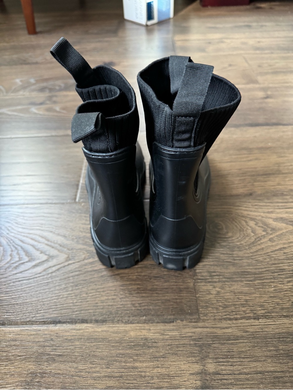 Black‎ Chelsea Rain Boots - Picture 2 of 4
